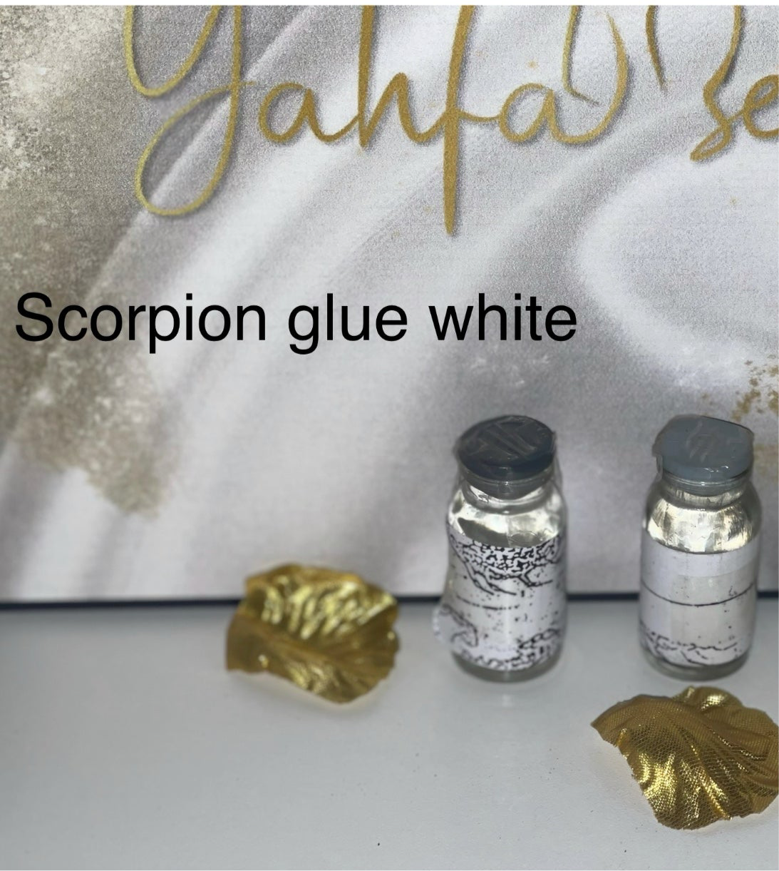 Scorpion glues